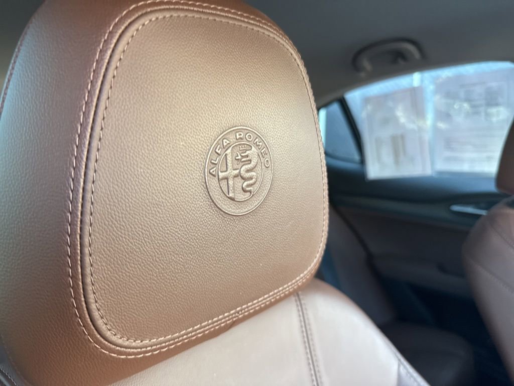 Used 2020 Alfa Romeo Stelvio Ti image 64