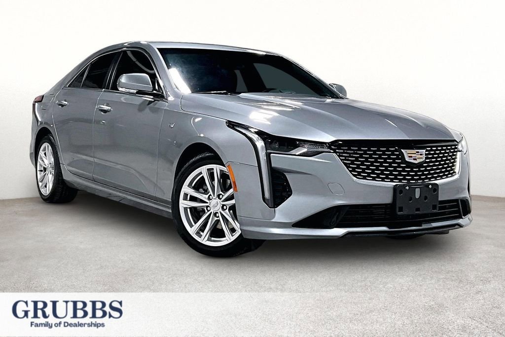 Used 2025 Cadillac CT4 Luxury image 1