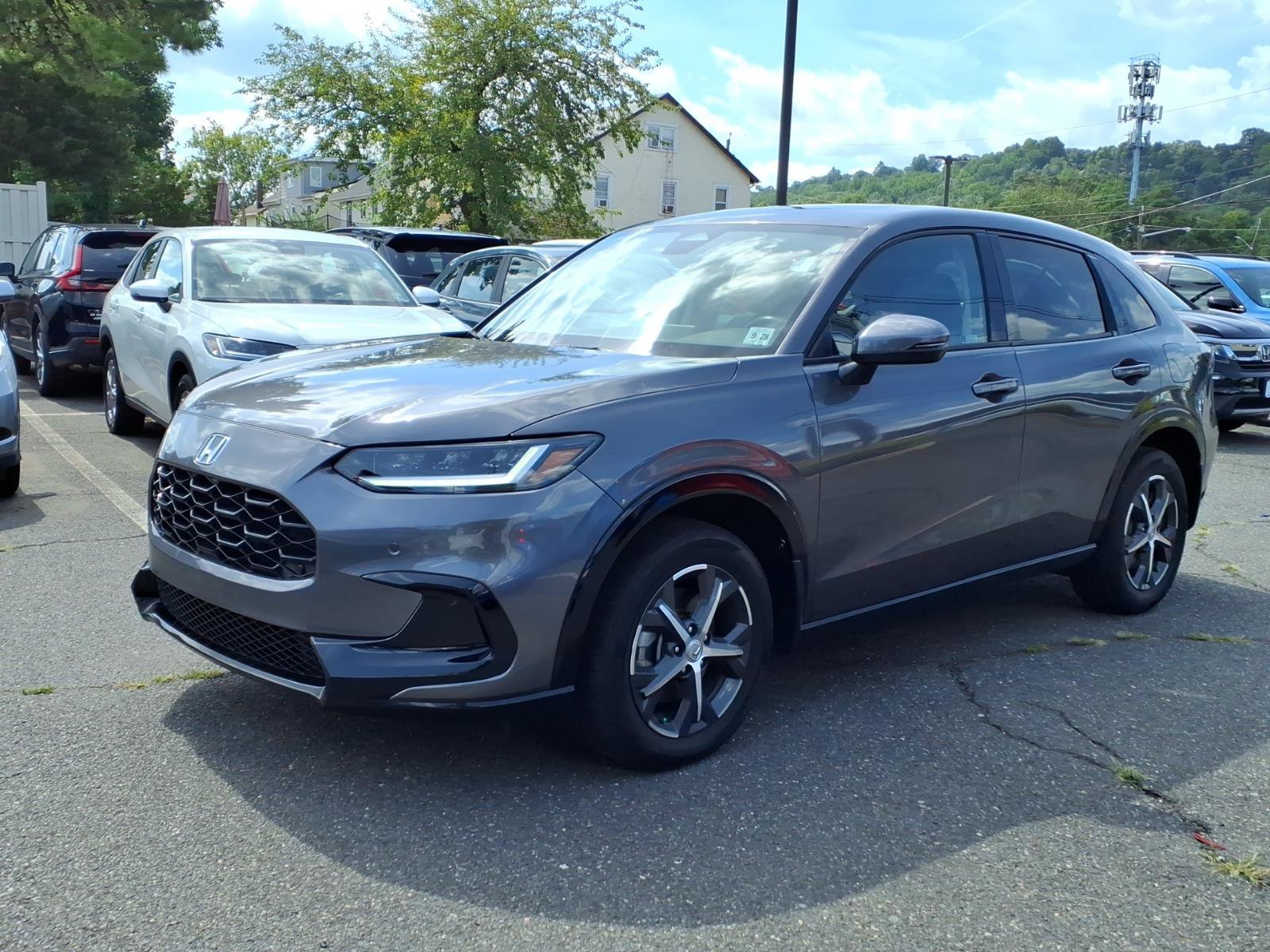 Certified 2024 Honda HR-V EX-L image 3