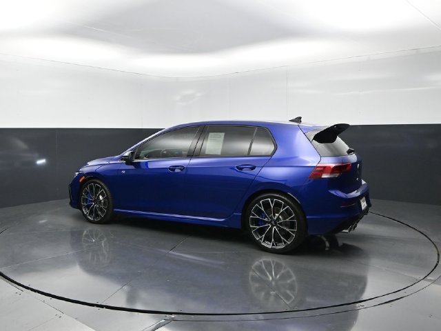 Used 2026 Volkswagen Golf AWD/4WD image 2