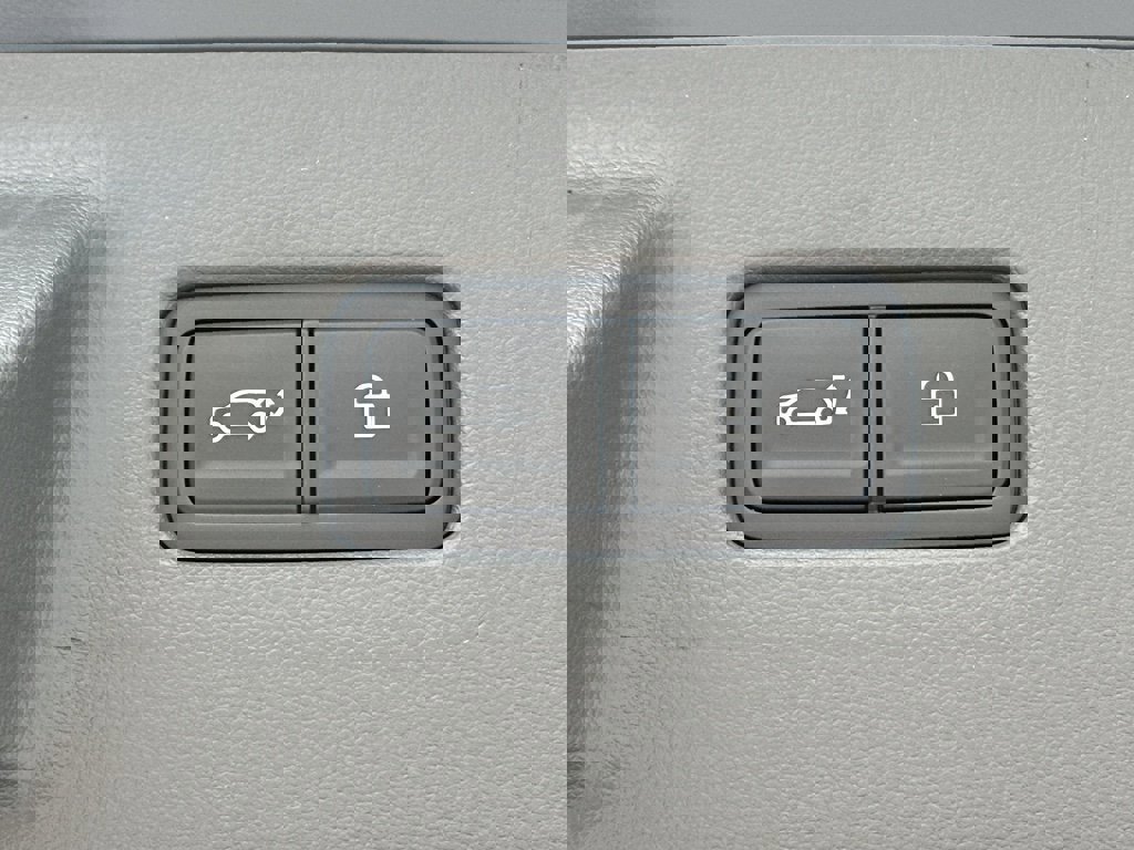 New 2026 Hyundai Santa Fe SE image 36