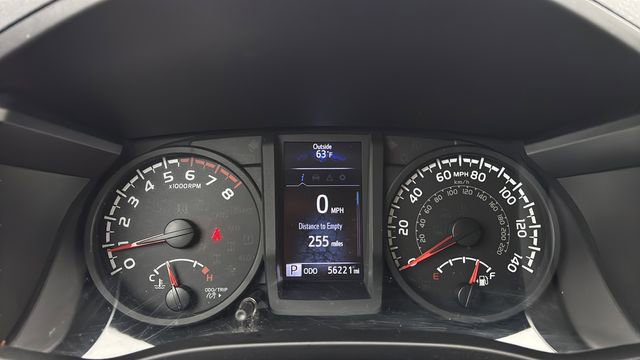 Used 2019 Toyota Tacoma SR image 11