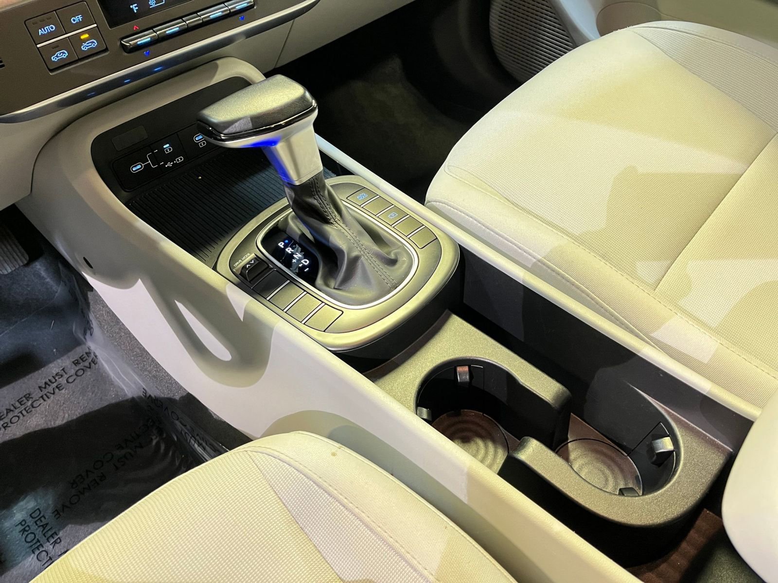 Used 2025 Hyundai Kona SEL image 41