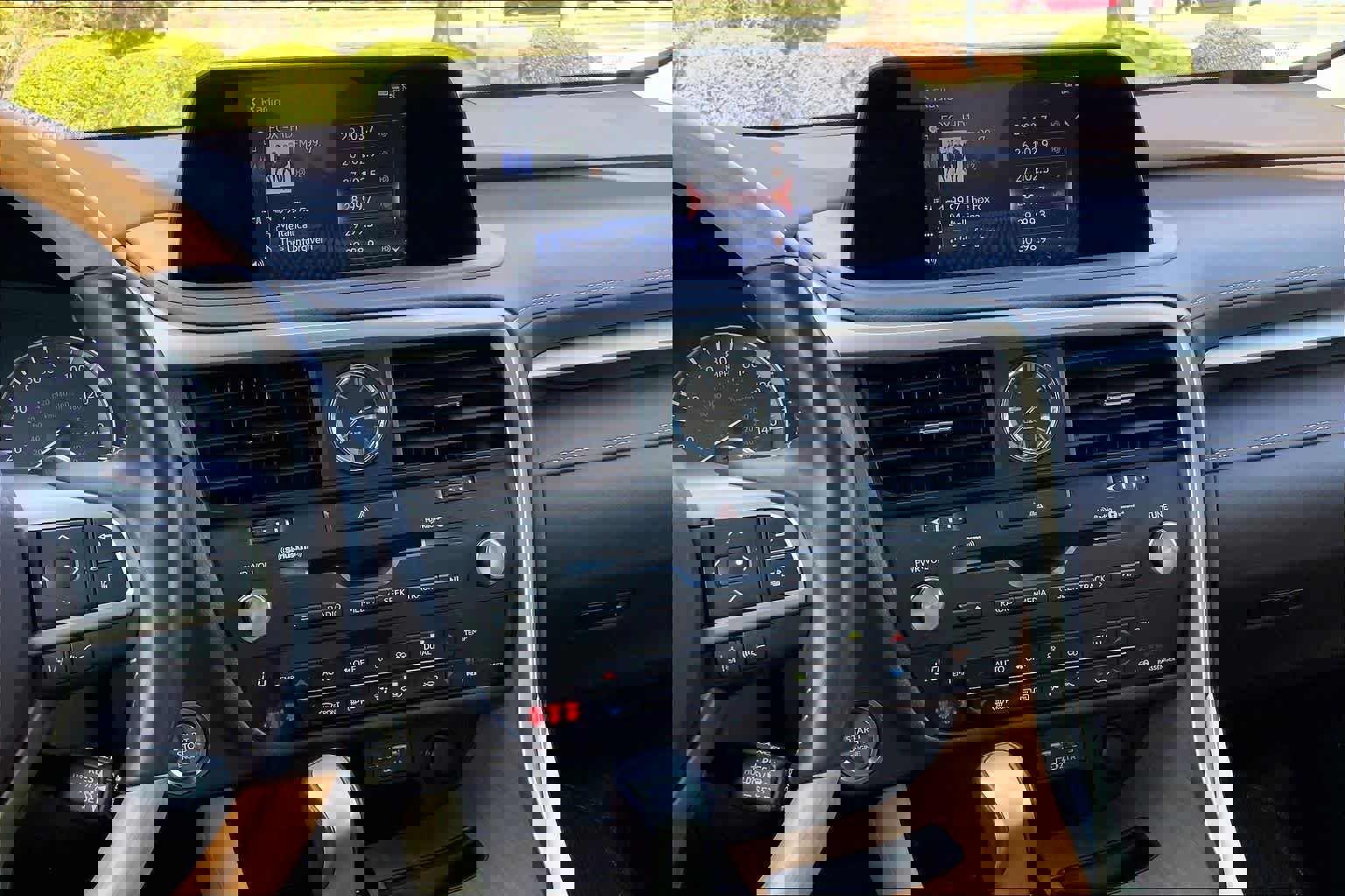 Used 2020 Lexus RX 350 w/ Premium Package image 8