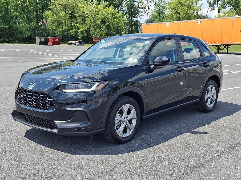 Used 2025 Honda HR-V LX image 3