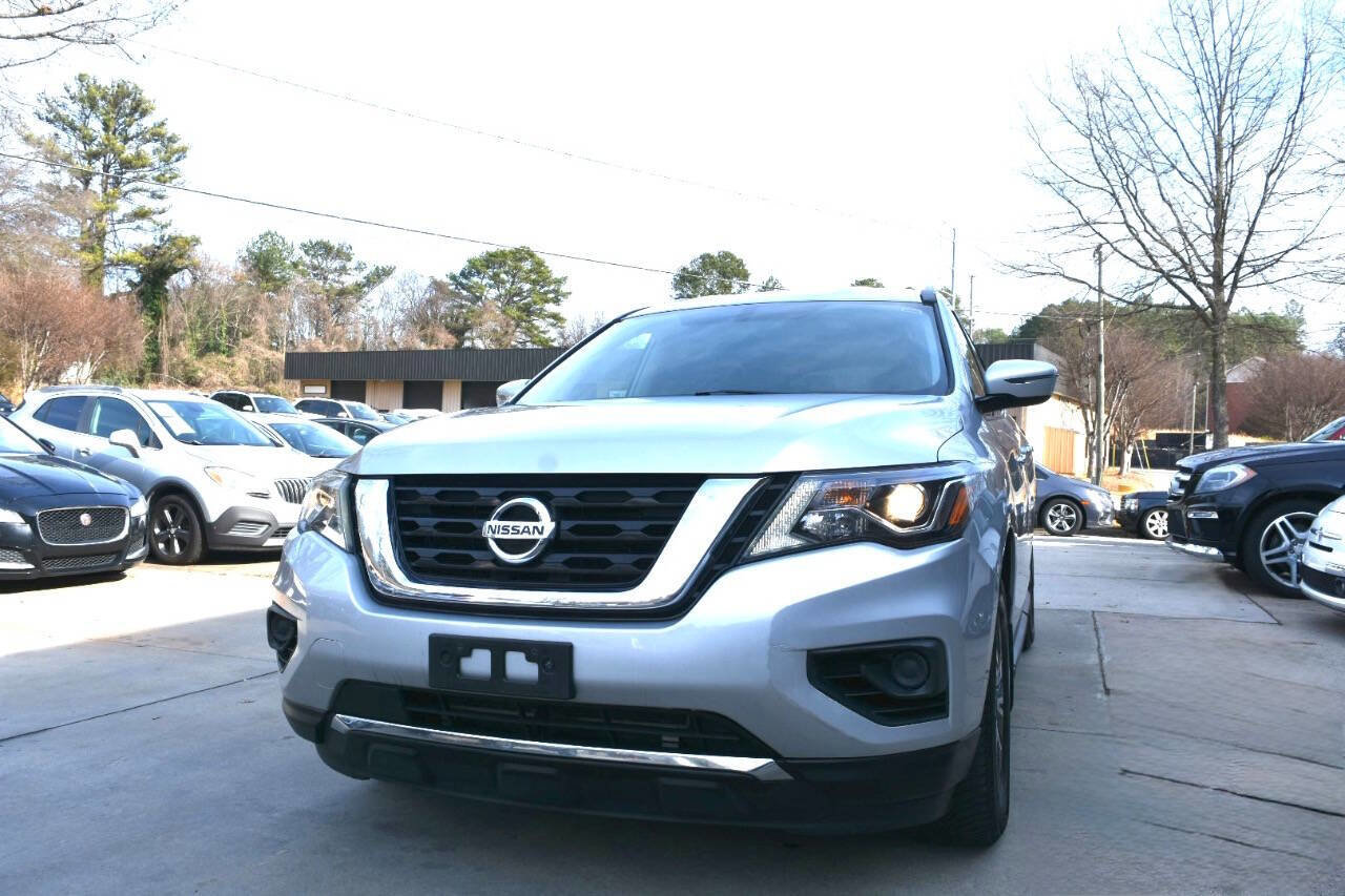Used 2017 Nissan Pathfinder S image 12
