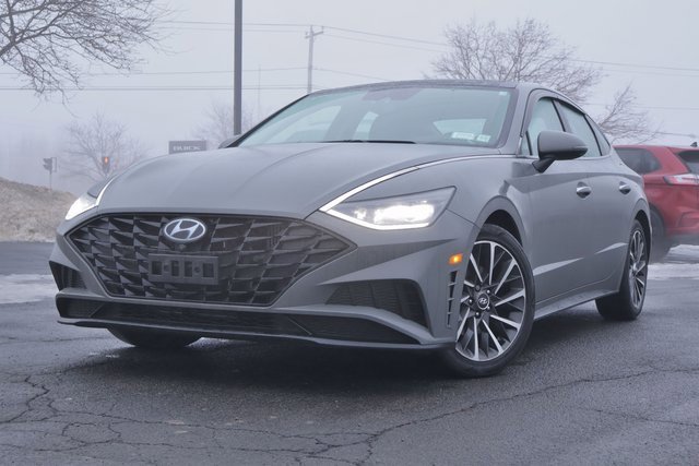 Used 2021 Hyundai Sonata Limited image 1