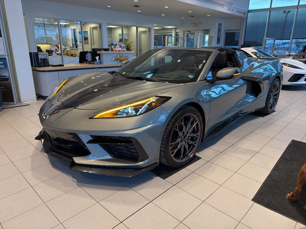 Used 2024 Chevrolet Corvette Stingray Preferred Conv w/ Z51 Performance Package image 7