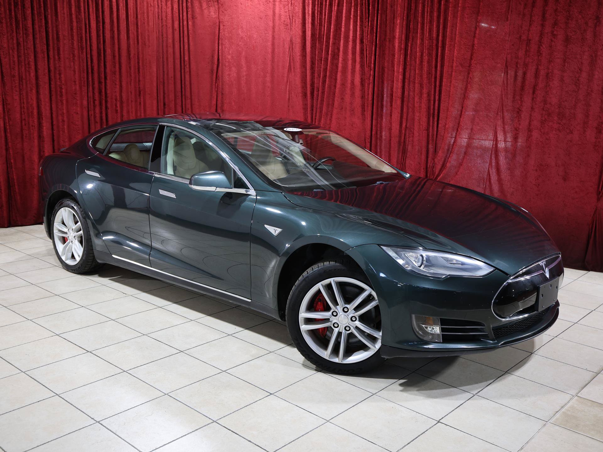 Used 2014 Tesla Model S 85 RWD image 2