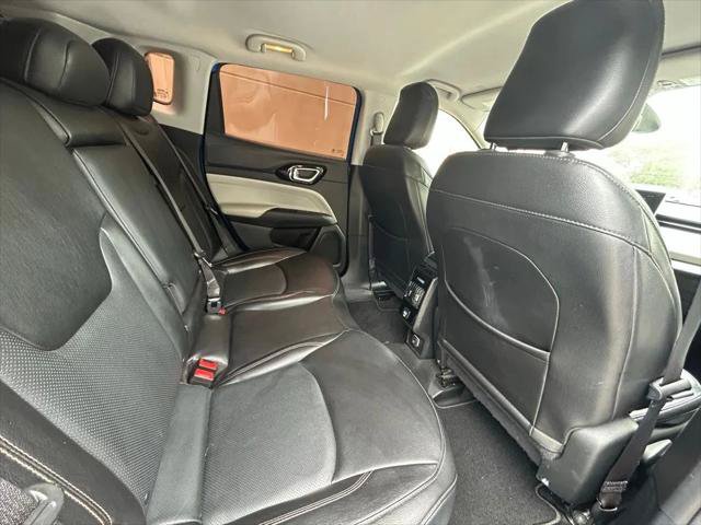 Certified 2022 Jeep Compass Limited AWD/4WD image 35