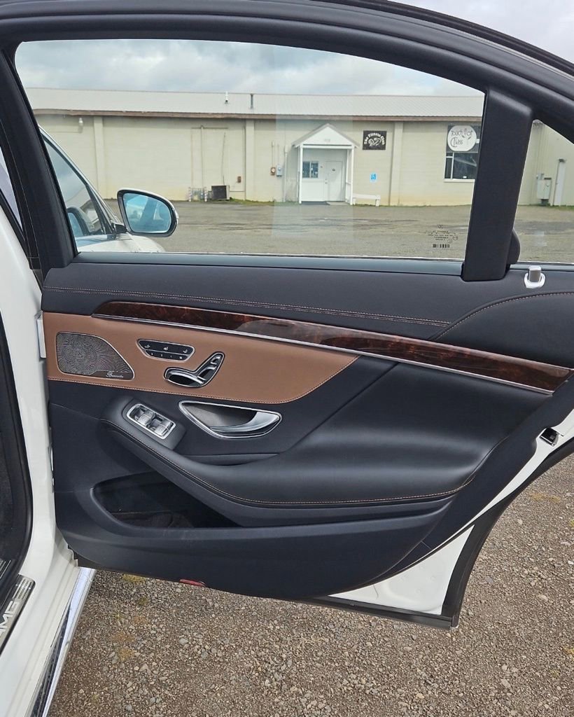 Used 2019 Mercedes-Benz S 63 AMG S 4MATIC Sedan image 9