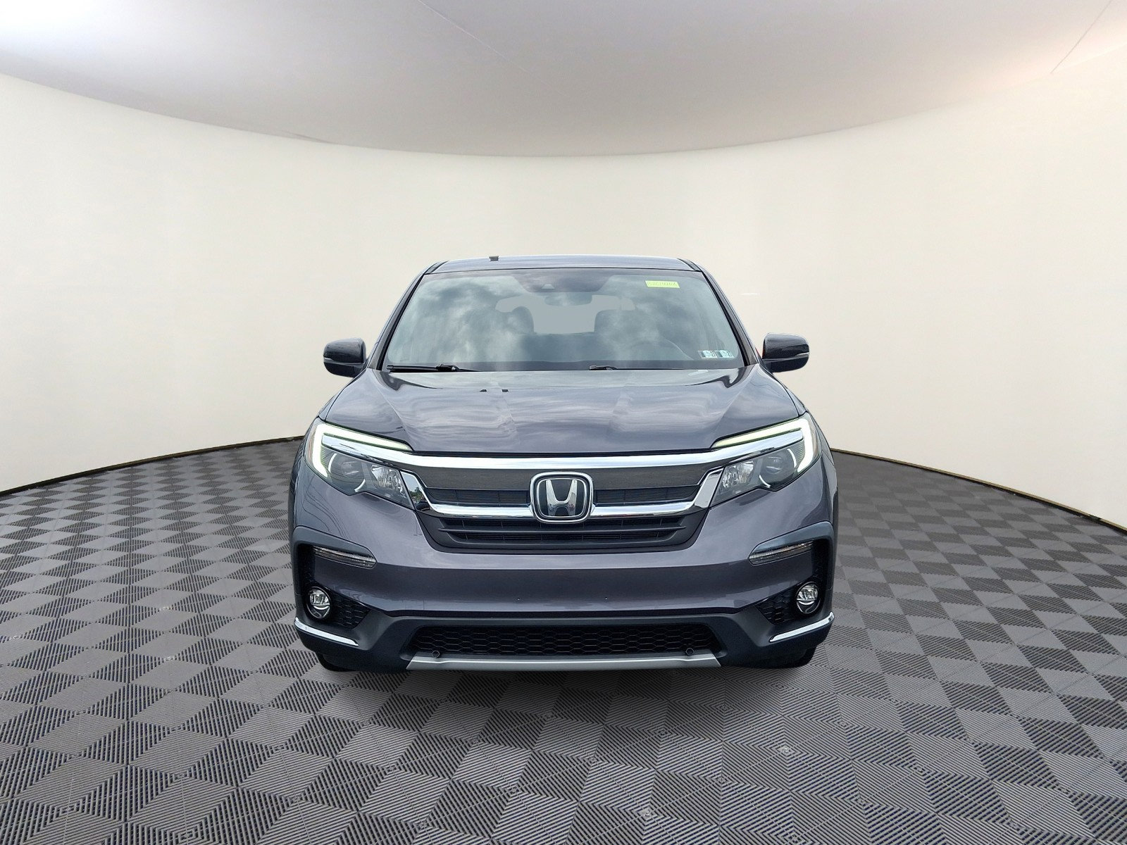 Used 2021 Honda Pilot EX image 2