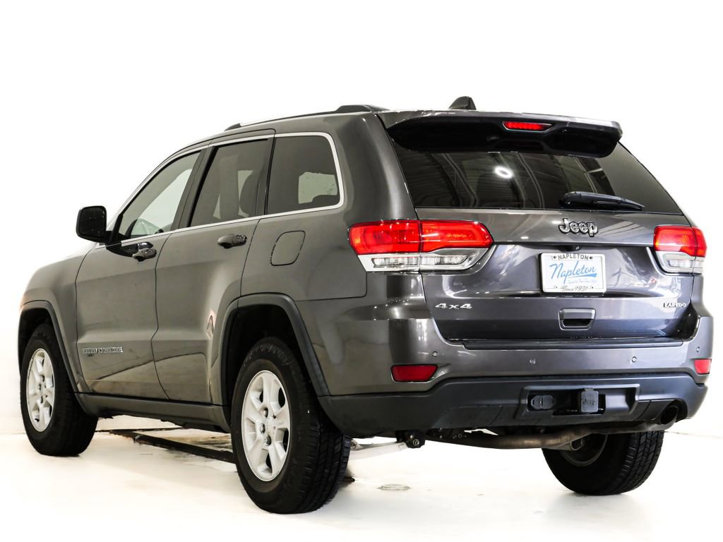 Used 2017 Jeep Grand Cherokee Laredo w/ Quick Order Package 23E AWD/4WD image 8