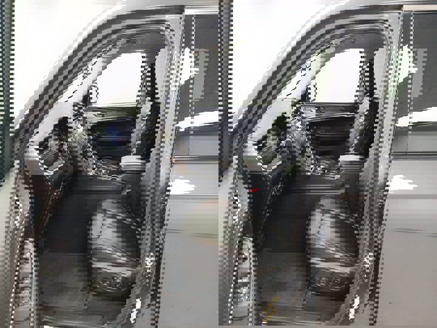 Used 2024 Jeep Grand Cherokee Limited image 12