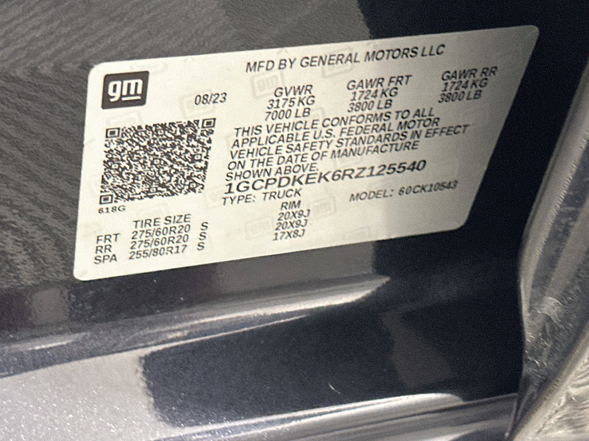Used 2024 Chevrolet Silverado 1500 LT AWD/4WD image 12