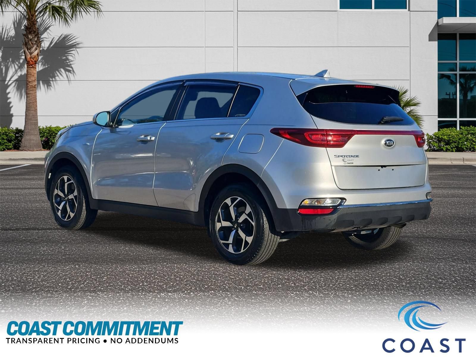 Used 2022 Kia Sportage LX AWD/4WD image 8