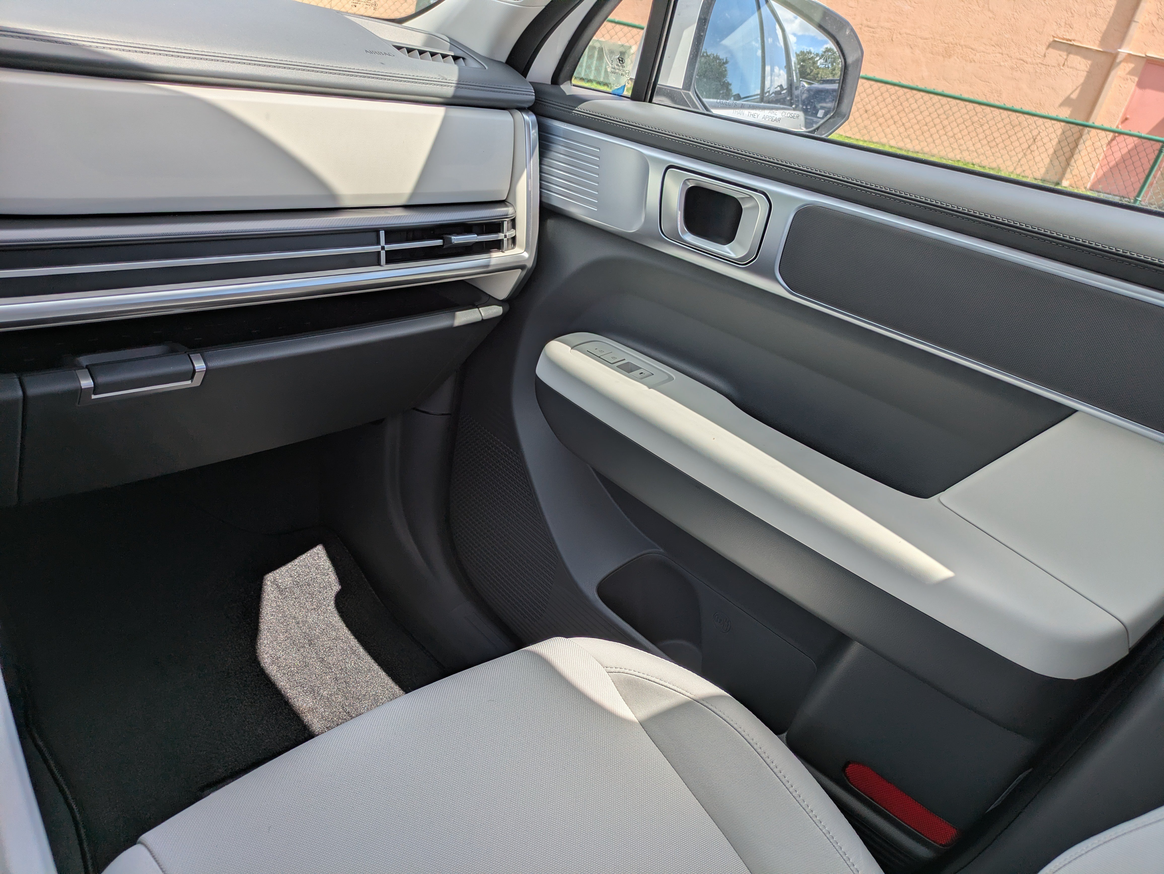 New 2027 Hyundai Santa Fe SE FWD image 15