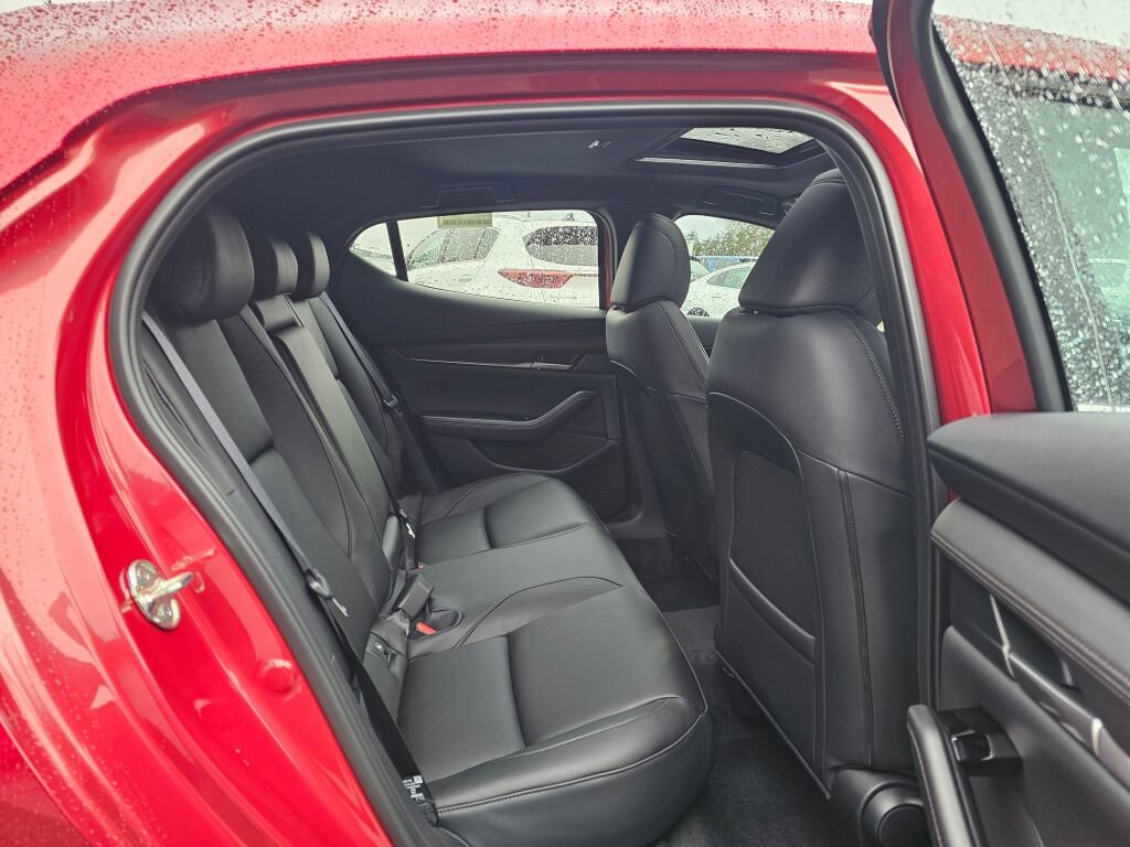 New 2026 MAZDA MAZDA3 s FWD image 28