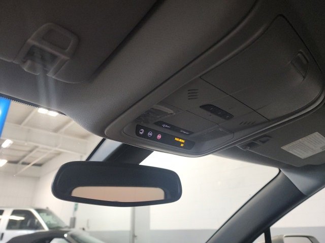 Used 2019 Chevrolet Blazer LT image 28