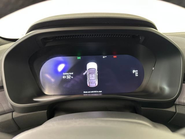 Used 2023 Volvo C40 P8 Recharge Ultimate AWD/4WD image 17