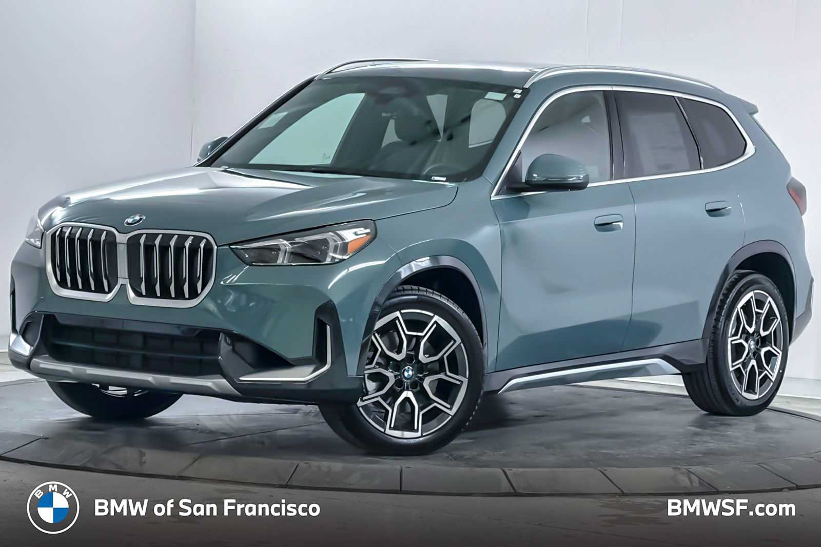 New 2026 BMW X1 xDrive28i w/ Convenience Package AWD/4WD image 1