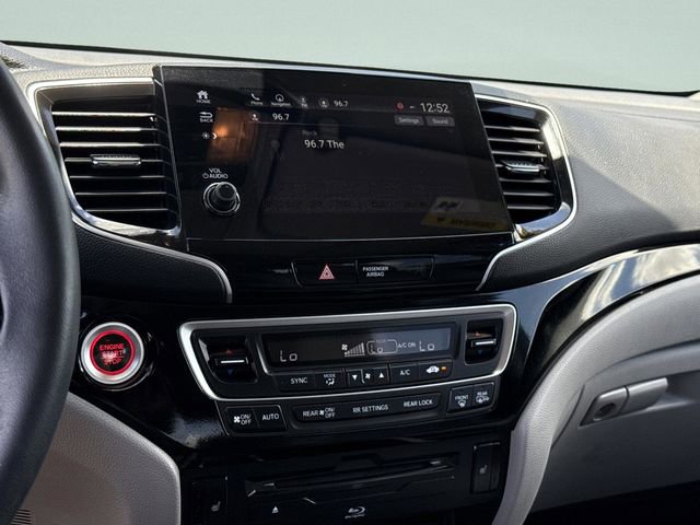 Used 2021 Honda Pilot Touring image 31