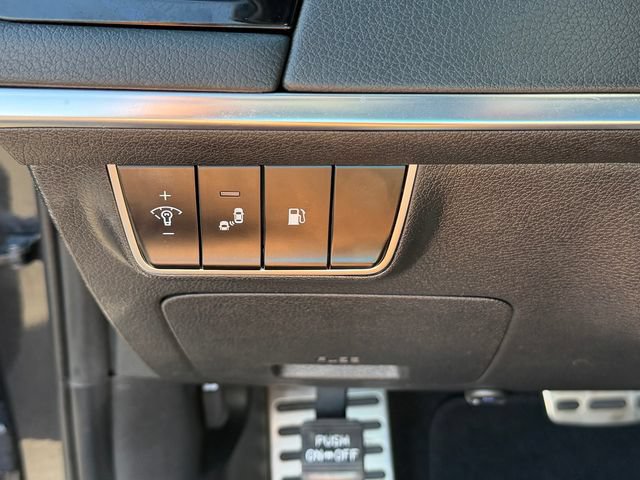 Used 2020 Kia Stinger GT-Line AWD/4WD image 12