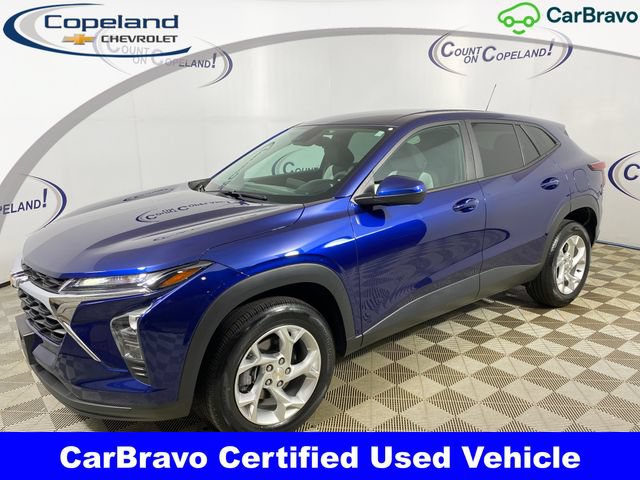 Certified 2024 Chevrolet Trax LS w/ LS Convenience Package FWD image 1