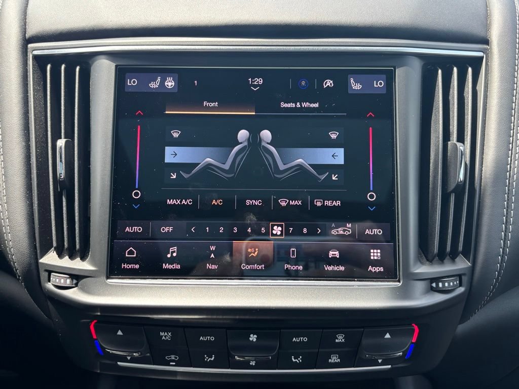 Used 2021 Maserati Levante AWD/4WD image 14