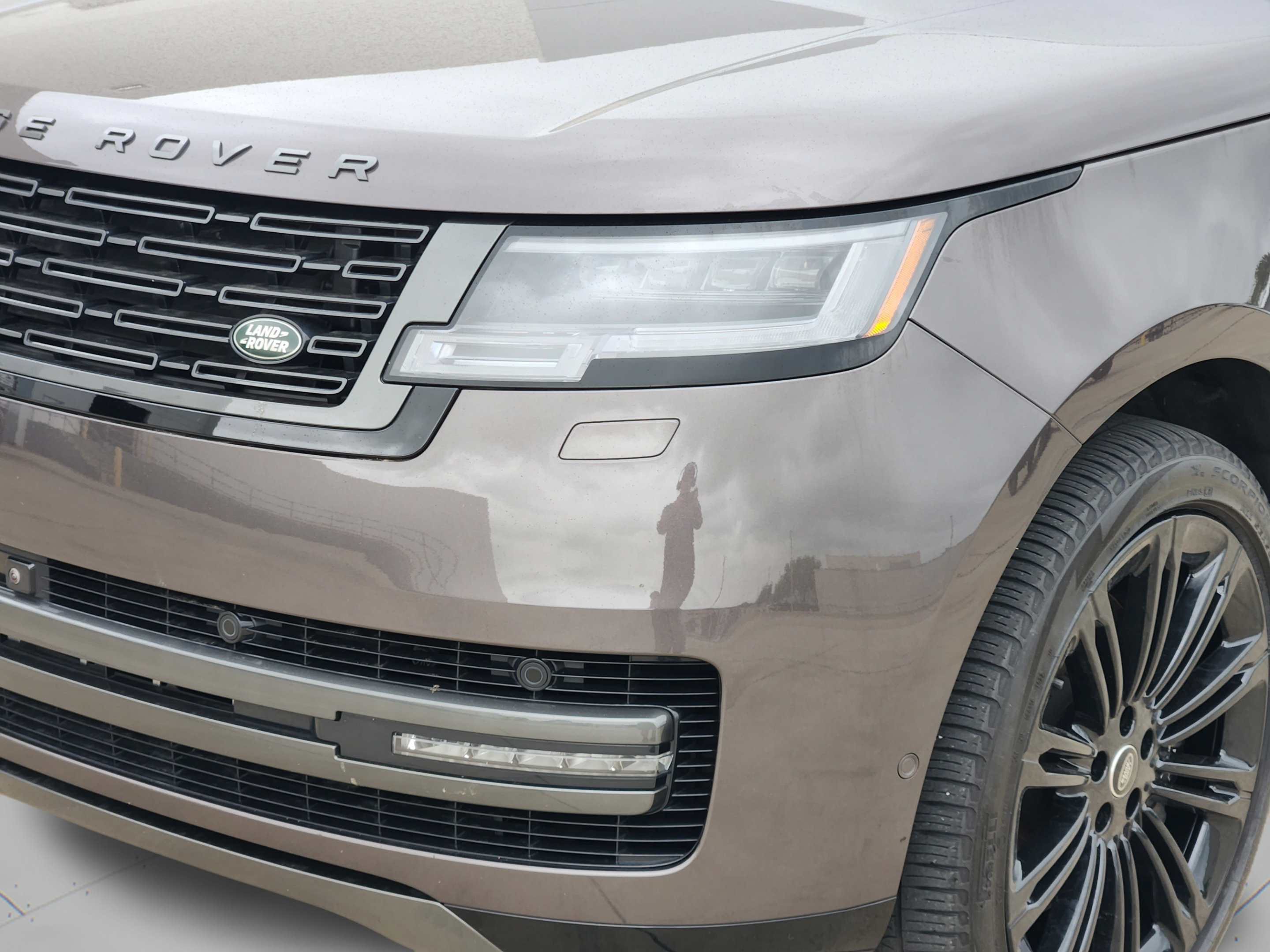 Certified 2023 Land Rover Range Rover Autobiography AWD/4WD image 32