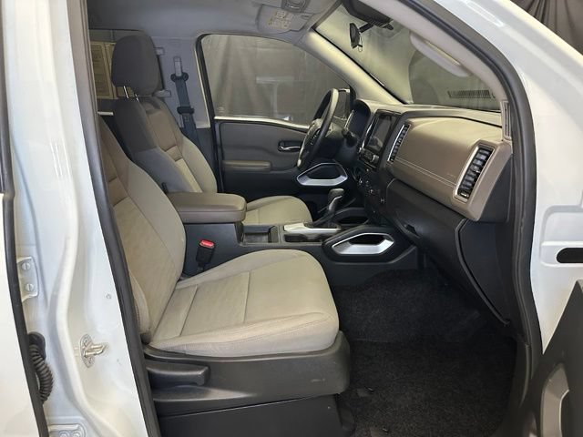 Used 2023 Nissan Frontier SV AWD/4WD image 15