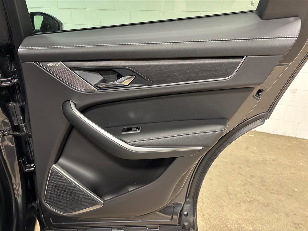 New 2026 Jaguar F-PACE R-Dynamic S image 41