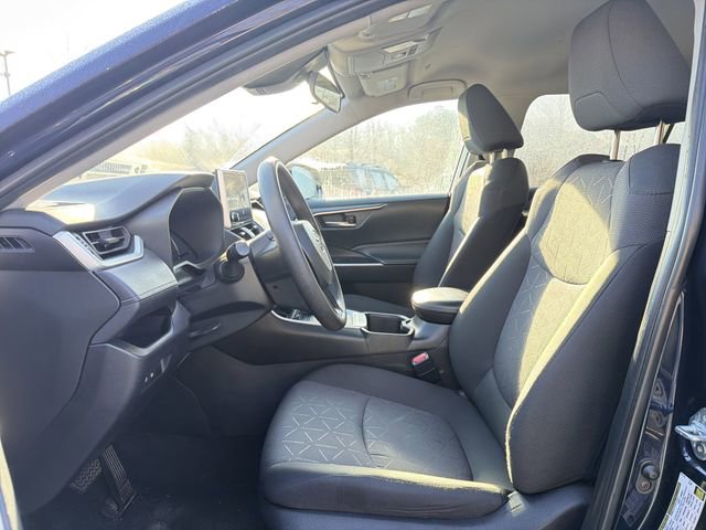 Used 2024 Toyota RAV4 XLE image 11