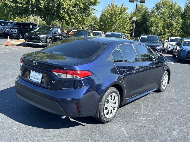 Used 2025 Toyota Corolla LE FWD image 4