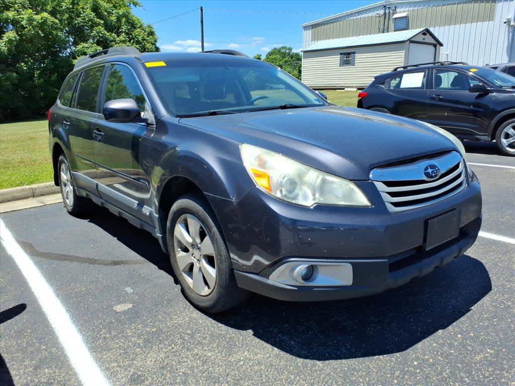 Used 2012 Subaru Outback 3.6R Limited w/ Moonroof Pkg AWD/4WD image 11