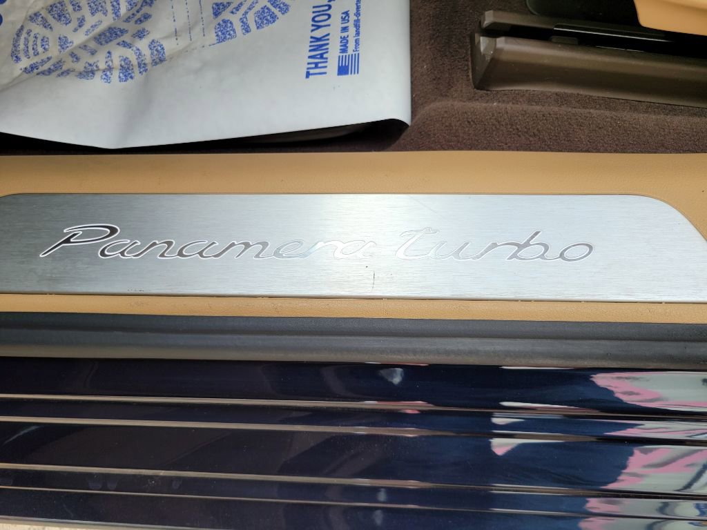 Used 2017 Porsche Panamera Turbo image 24