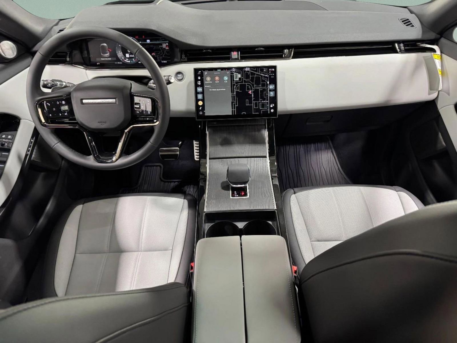 New 2026 Land Rover Range Rover Evoque Dynamic SE image 12