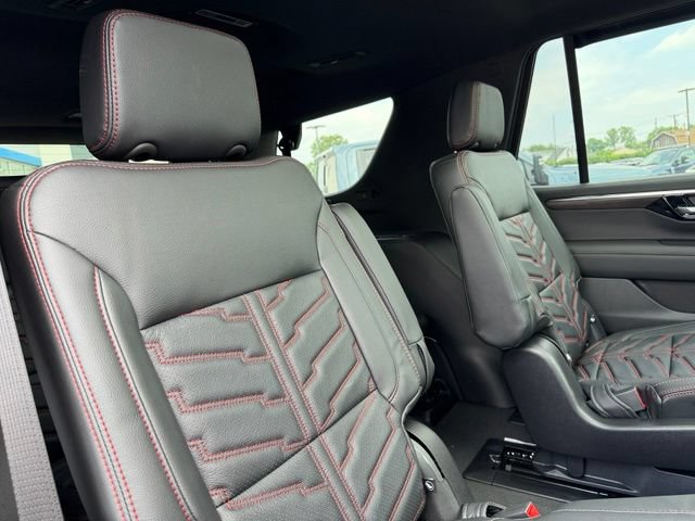 New 2026 Chevrolet Tahoe Z71 w/ Z71 Off-Road Package AWD/4WD image 15