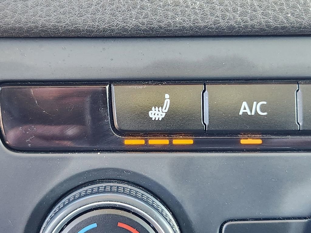 Used 2016 Volkswagen Tiguan S image 28