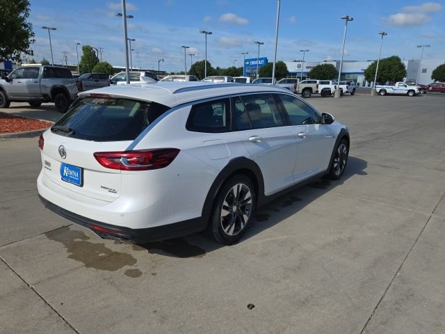 Used 2018 Buick Regal Essence w/ Driver Confidence Package #1 AWD/4WD image 7