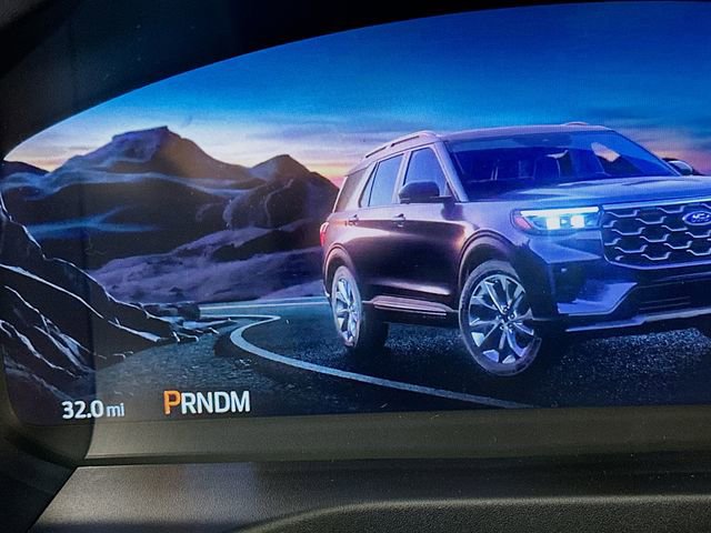 New 2025 Ford Explorer ST image 16