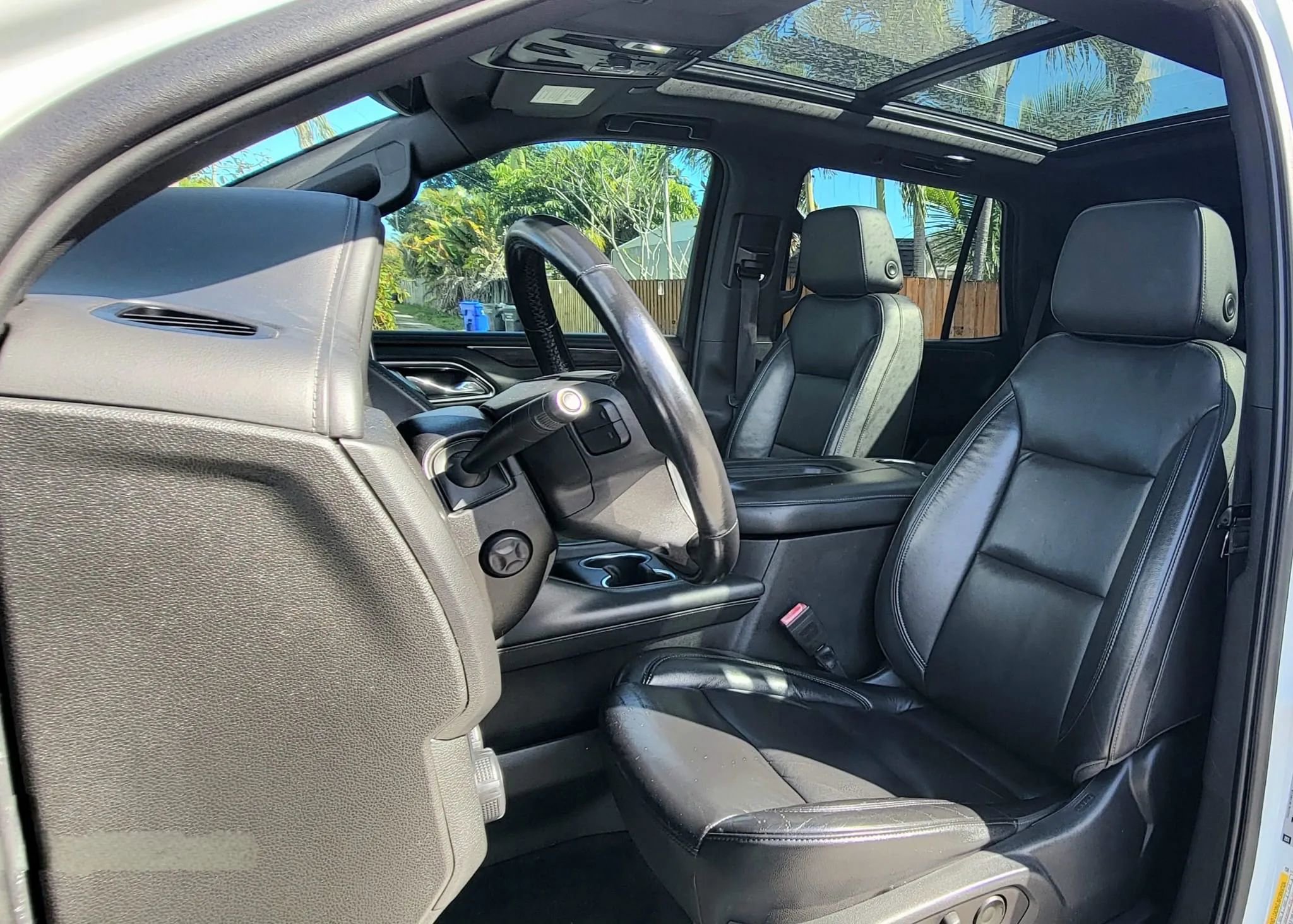 Used 2021 Chevrolet Tahoe LT w/ LT Signature Package image 6