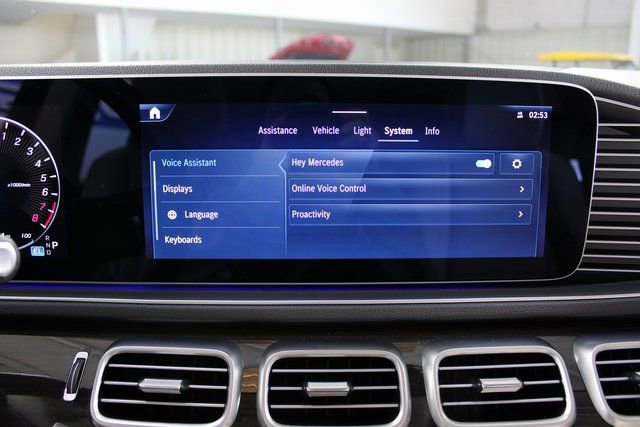 Used 2024 Mercedes-Benz GLE 450e 4MATIC image 30