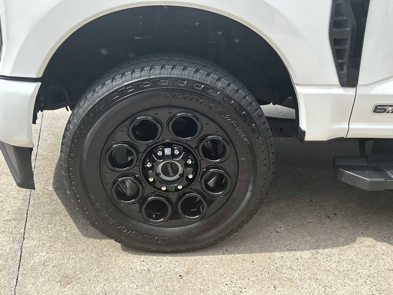 Used 2024 Ford F250 Lariat w/ Black Appearance Package image 22