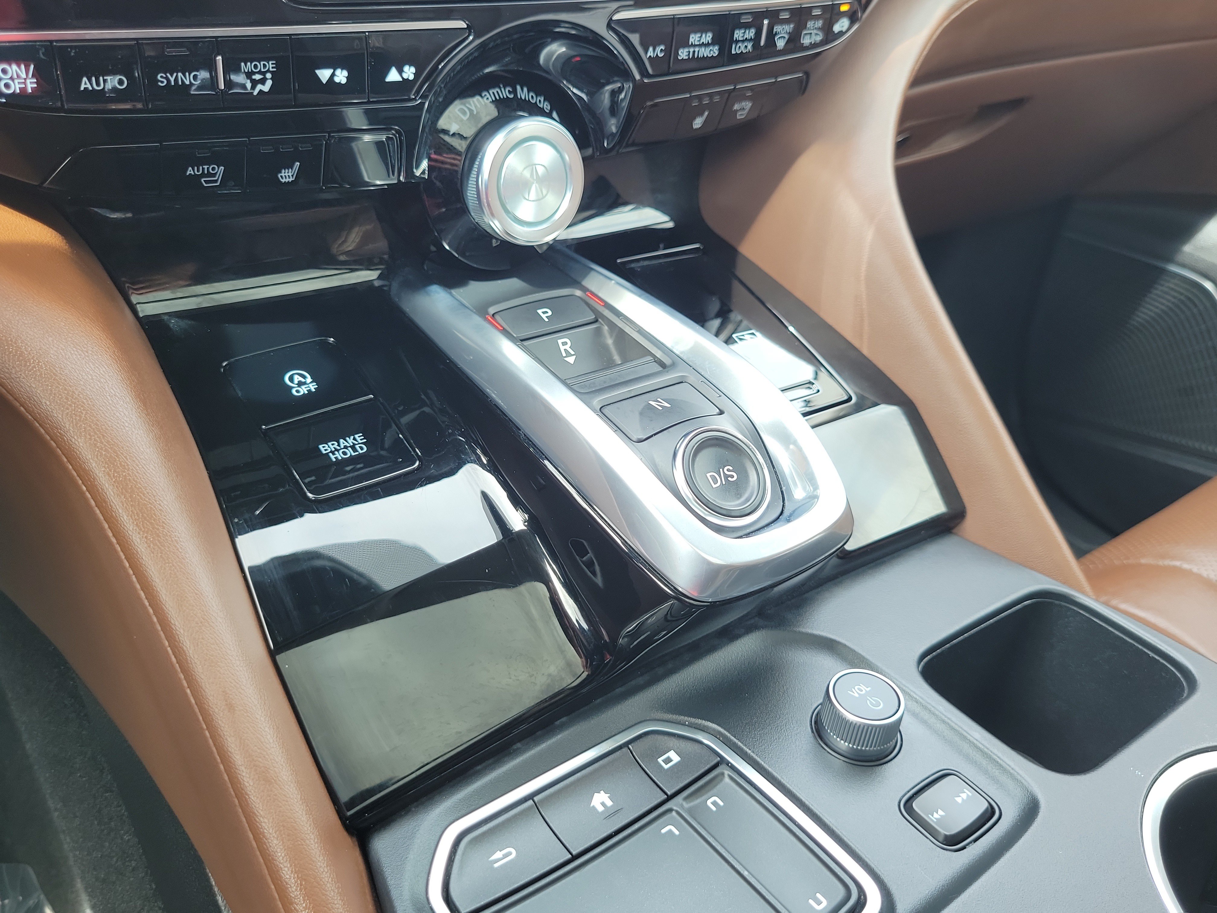 Used 2023 Acura MDX w/ Technology Package FWD image 24