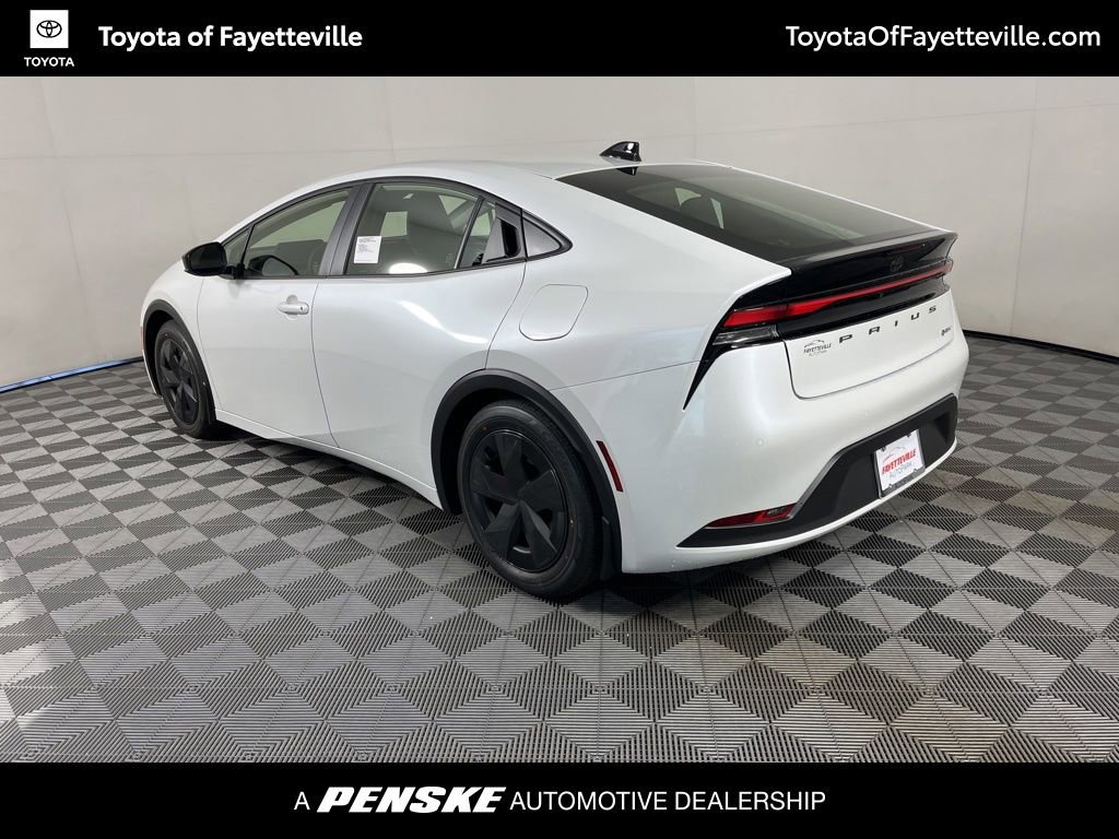 New 2026 Toyota Prius LE image 3