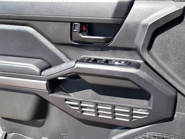 Used 2024 Toyota Tacoma SR5 AWD/4WD image 13