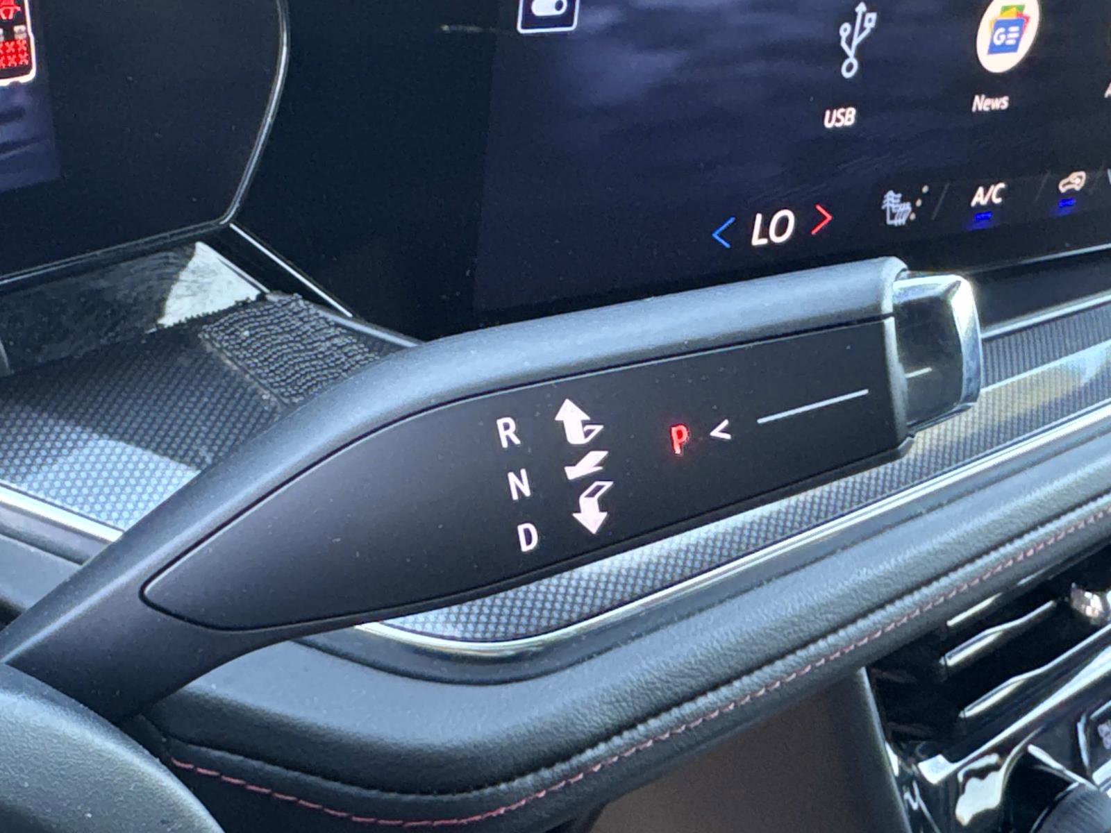 Used 2025 Chevrolet Tahoe RST image 16