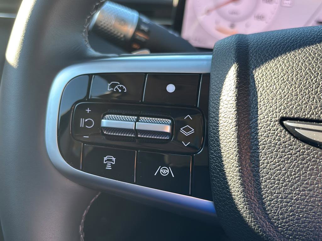 Certified 2026 Genesis GV70 2.5T image 25