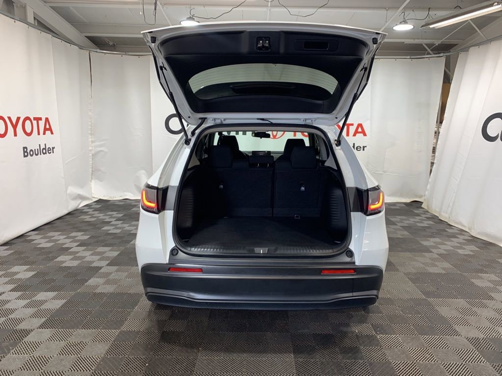 Used 2025 Honda HR-V LX image 18